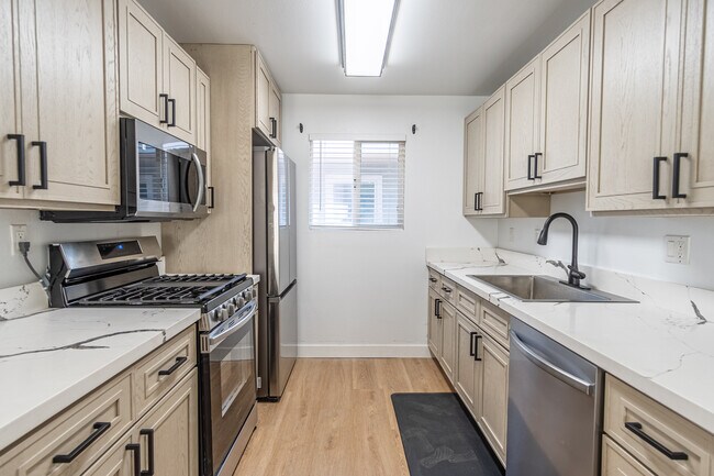 Photo - 1220 Seacoast Dr Unit 15