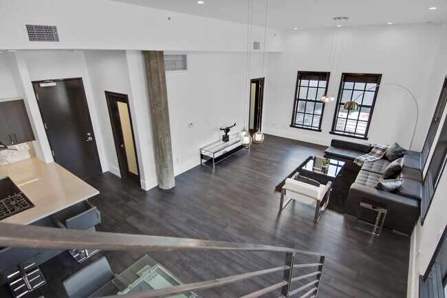 Photo - National City Tower