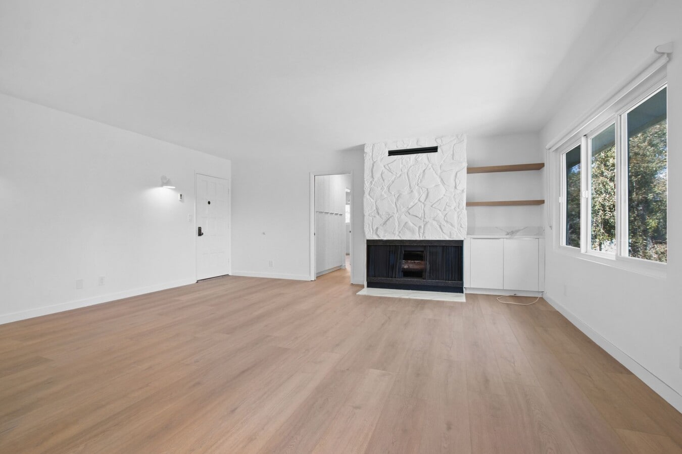 Photo - 2107 Montana Ave