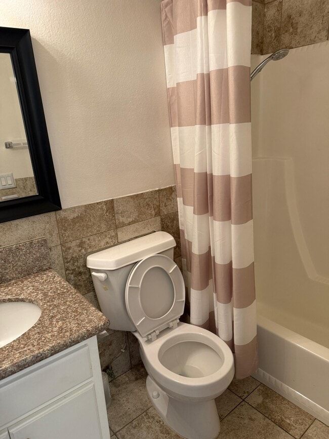 Full Bathroom upstairs - 1340 E Stearns Ave