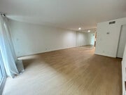 Photo - 5115 Kester Ave Townhome