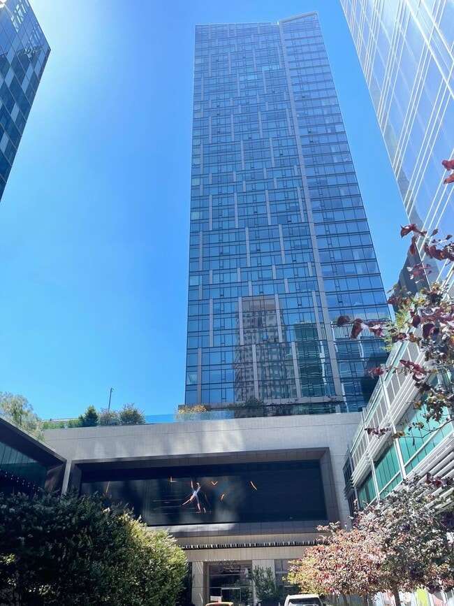 Photo - 889 Francisco St Unit 889 Francisco St, 2402