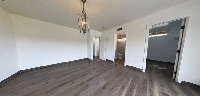 Photo - Large Two Story 8 Bed 4 Bath Home Near Campus!!