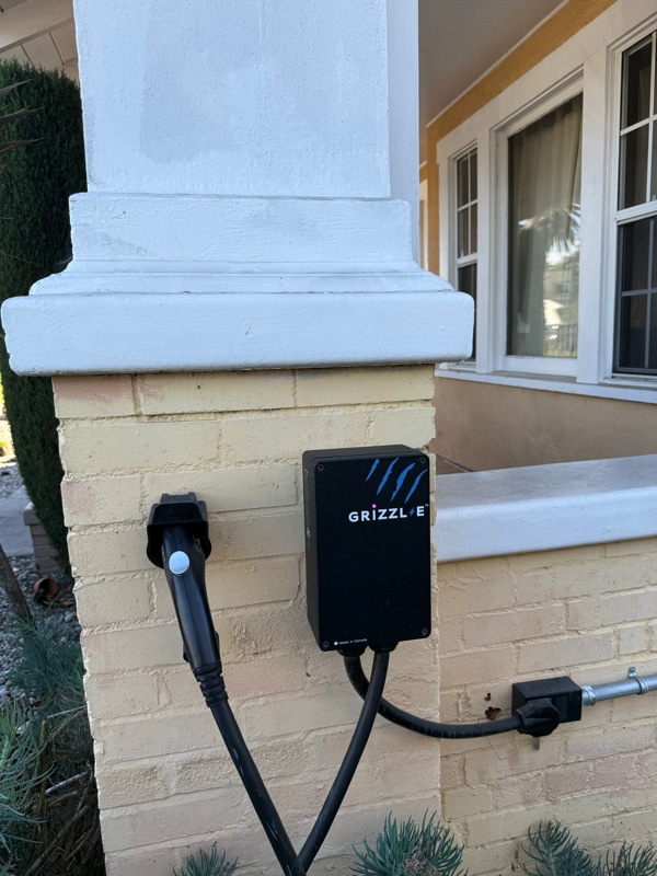 Photo - 1424 W 45th St