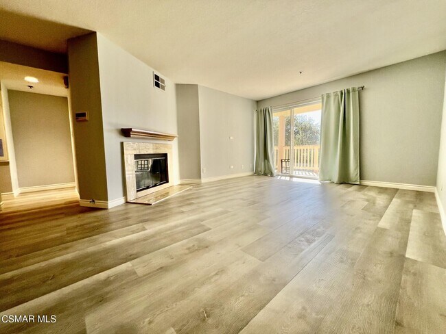 Photo - 5744 Oak Bend Ln