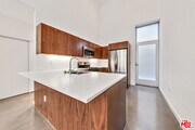 Photo - 140 S Gramercy Pl Townhome