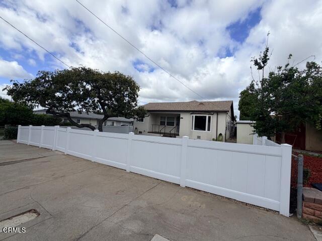 Photo - 1835 N Oxford Ave