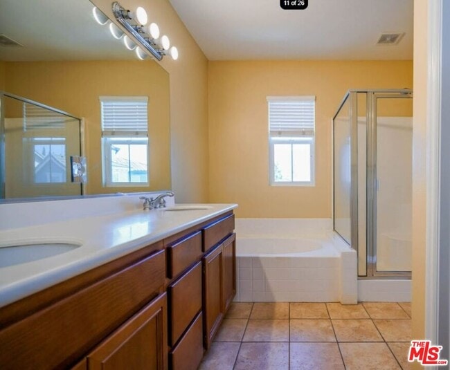 Photo - 1241 Ivy Terrace