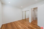Photo - 4727 Lincoln Ave Unit 4729