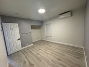 Photo - 1313 W 4th St Unit Main House