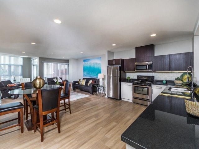 Photo - Avana on Pine