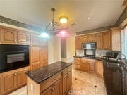 Photo - 928 S Bon View Ave