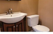 Photo - 20 Coveside Ct Townhome