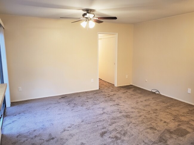 Photo - 7979 Mission Center Ct Unit 01