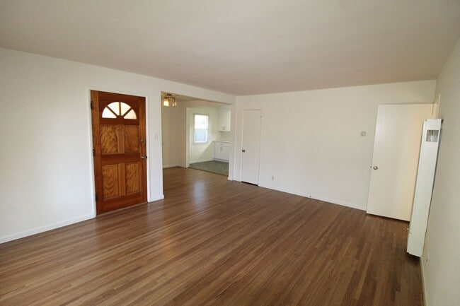 Photo - 86-90joanne Unit 90 Joanne