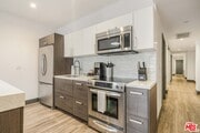 Photo - 932 S Hill St Unit 402
