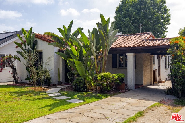 Photo - 3840 Valleybrink Rd