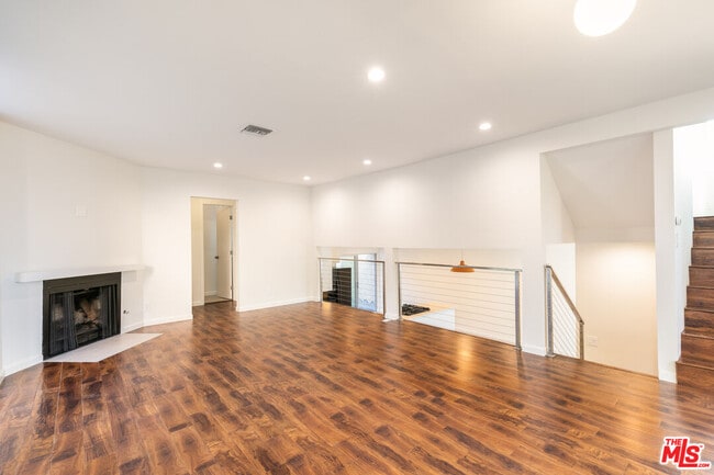 Photo - 1856 Silverwood Terrace