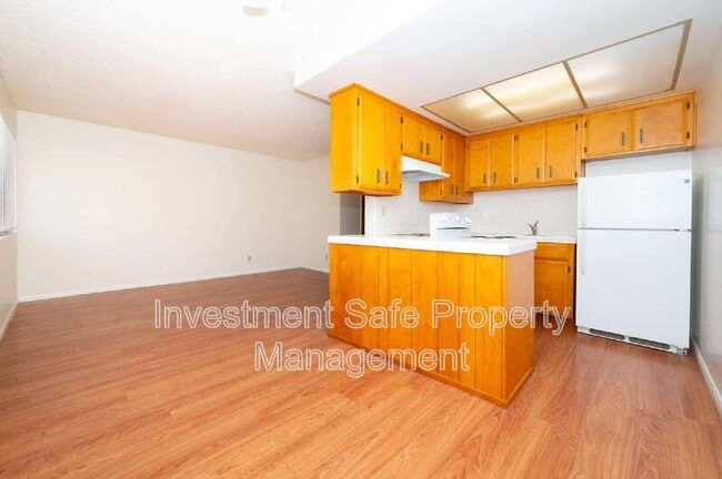 Photo - 226 G. St. Unit #B