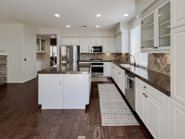 Photo - MUST SEE! Beautiful 3 bedroom + Loft + Office Space (or convert to 4th bedroom) + Large Backyard ...