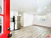 Photo - 2628 Beachwood Dr