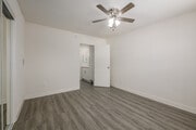 Photo - 6943 Hazeltine Ave Apartment Unit 7