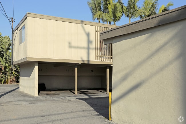 4217 Carlin Ave - 4217 Carlin Ave