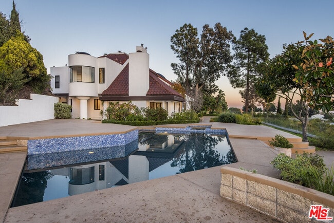Photo - 7940 Vulcan Dr