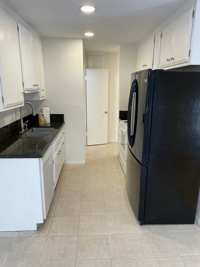 Photo - 519 N Francisca Ave Unit #2
