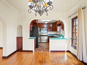 Photo - 185 Roycroft Ave