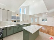 Photo - 5930 Willoughby Ave