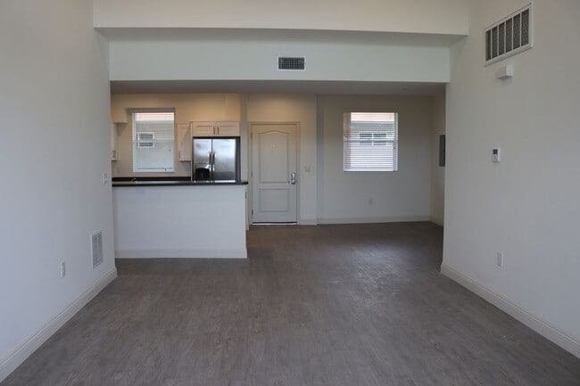 Photo - 7120 Bellaire Ave Unit 210