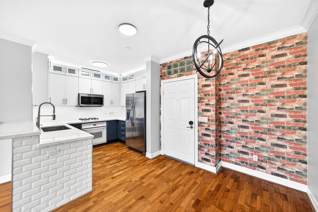 Photo - Luxury Downtown San Diego Condo | 2BR/2BA at Park Blvd West – $3,300/mo