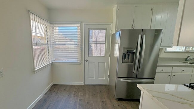 Photo - 4134 1/2 Manhattan Beach Blvd Unit 4134