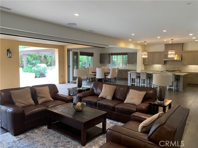 Photo - 115 Candleglow