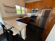 Photo - 1303 Cloverdale Ave Apartment Unit 8