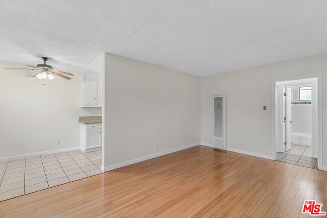 Photo - 2637 S Centinela Ave Unit 29