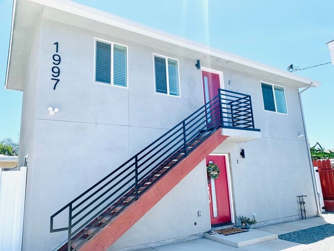 Building Photo - CHARMING Newly Constructed 1BD/BA Availabl... Rental