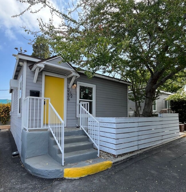 Photo - 3232 Verdugo Rd Apartment Unit 3236 1/2