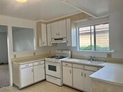 Photo - 544 Saratoga St