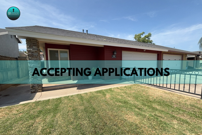 FOR RENT: BEAUTIFULLY RENOVATED 2 BEDROOM ... - FOR RENT: BEAUTIFULLY RENOVATED 2 BEDROOM ... House