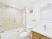 Photo - 11967 Bray St