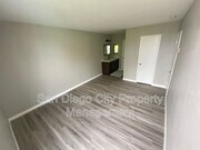 Photo - 6930 Hyde Park Dr Unit #304