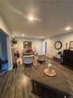 Photo - 16047 Tupper St