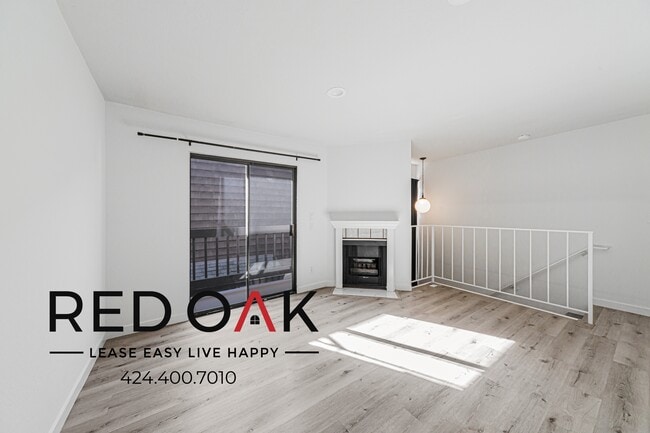 Photo - 15050 Moorpark St Unit 19