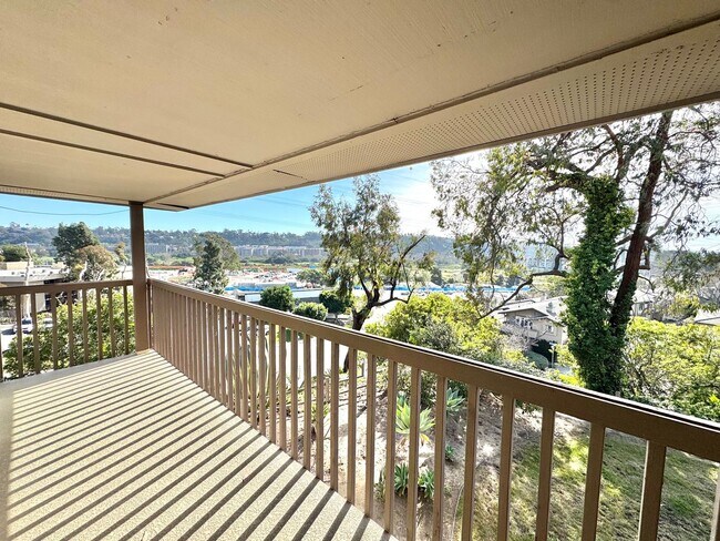 Photo - Mid-Century Townhome in Fashion/Mission Valley WEST! 3bd/2ba, garage, laundry, VIEW!