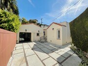 Photo - 728 Westbourne Dr House