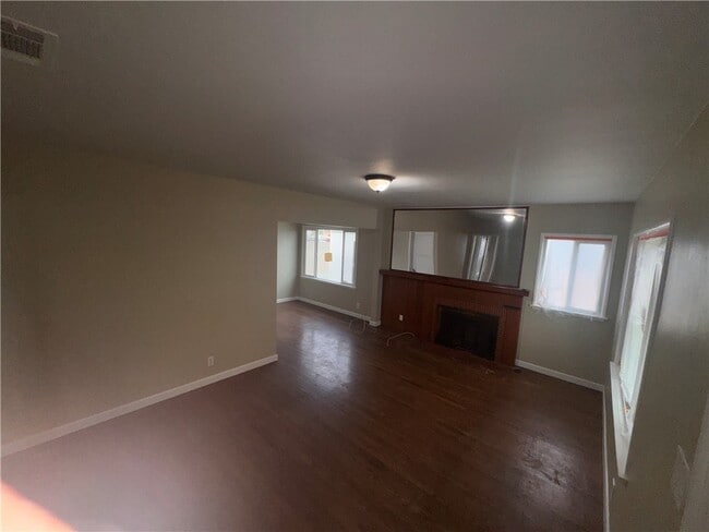 Photo - 2233 W Havenbrook St