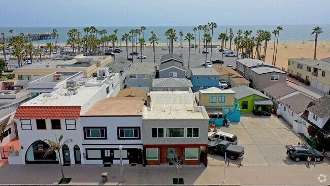 Building Photo - 507 E Balboa Blvd Unit B Rental