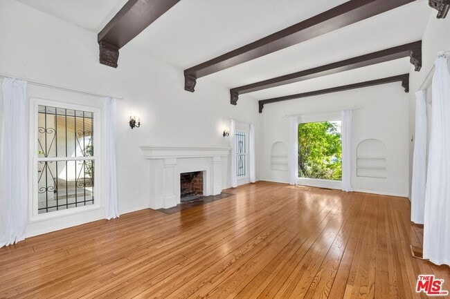 Photo - 133 N Alta Vista Blvd